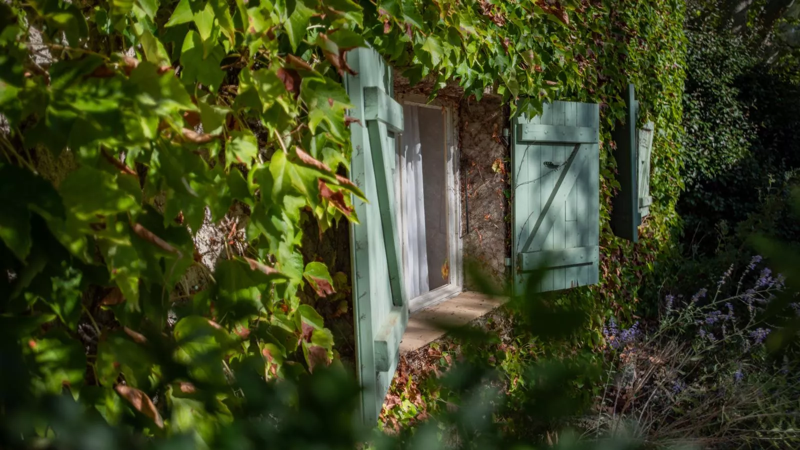 Maison Azuria-Außenbereich Sommer