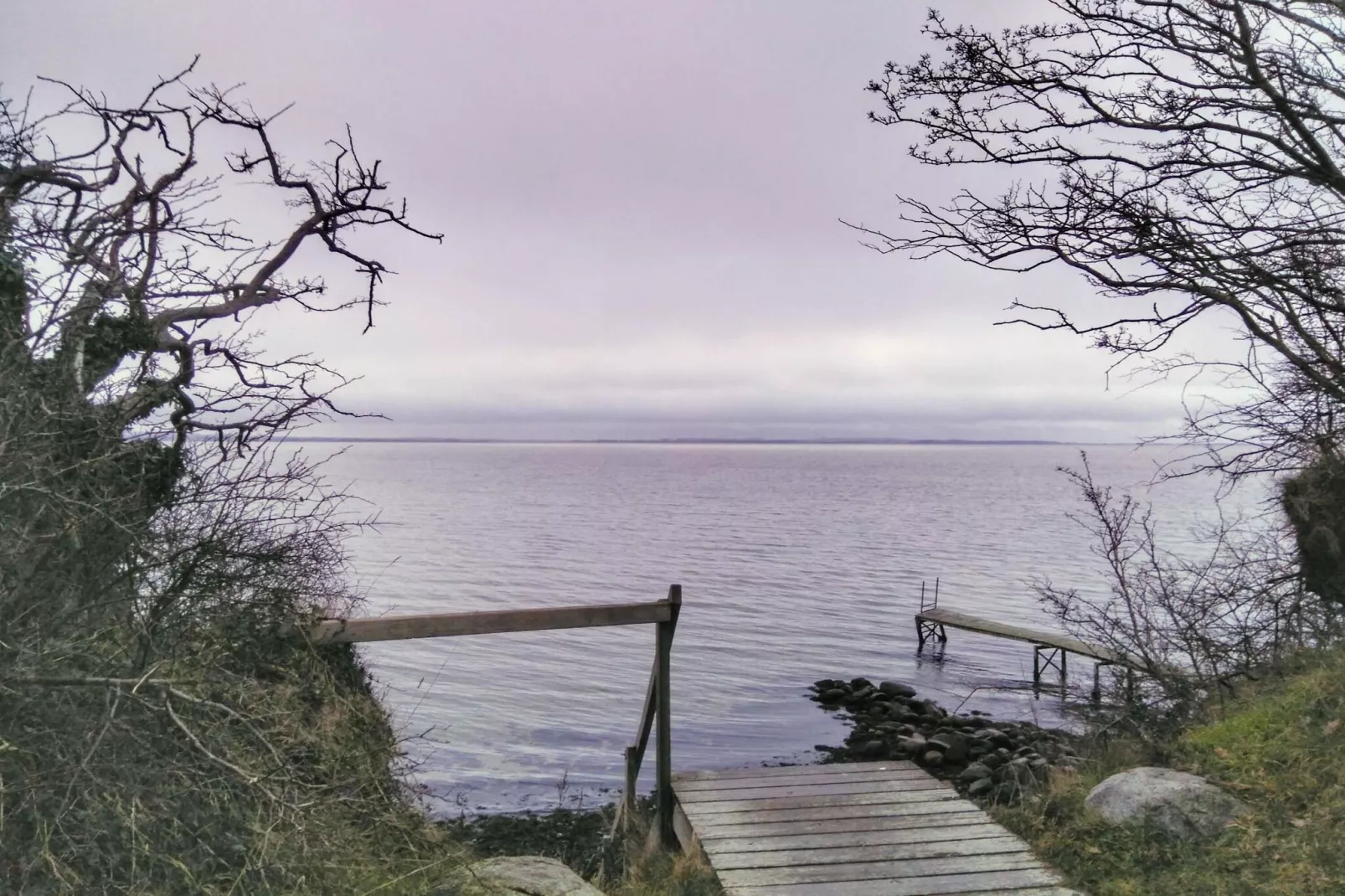 Maison de vacances pour 6 a Rønde-By Traum-Vue sur l'eau