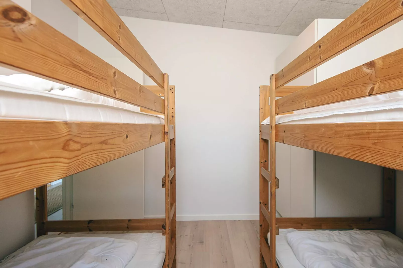 Summer house with wellness area-Indoor