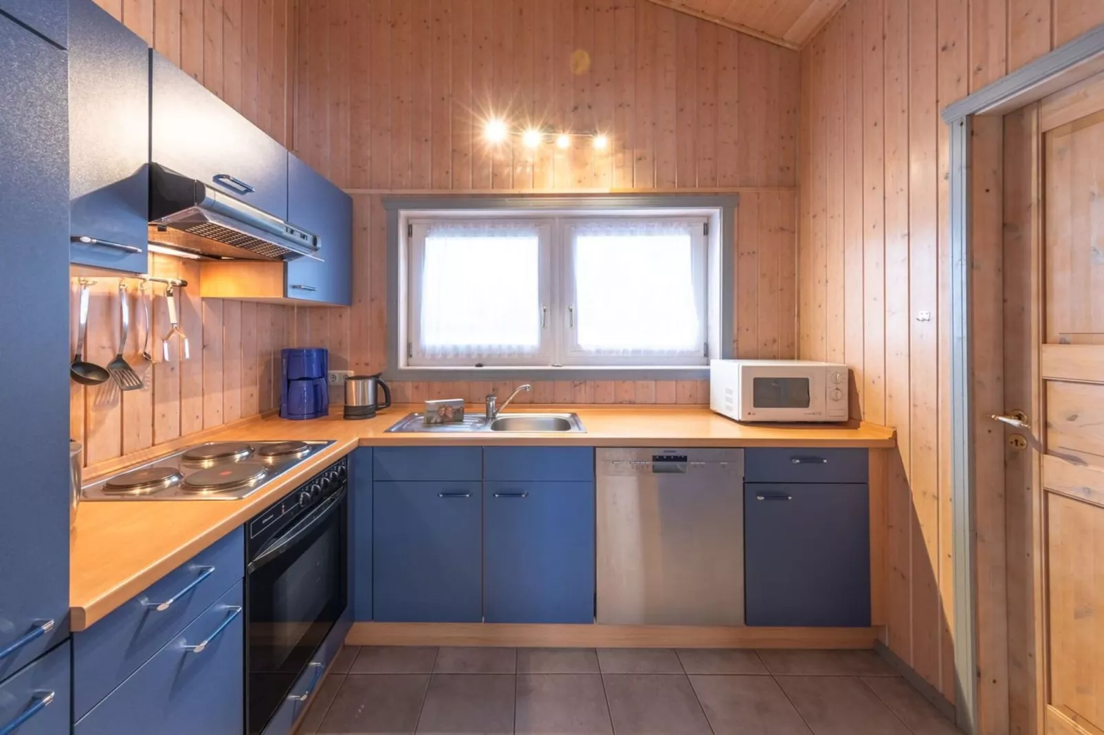 FH Seeschwalbe 231-Cuisine