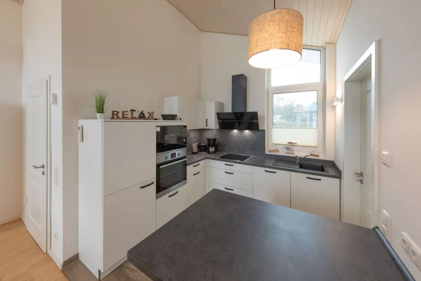 FH Seeschwalbe 330-Küche