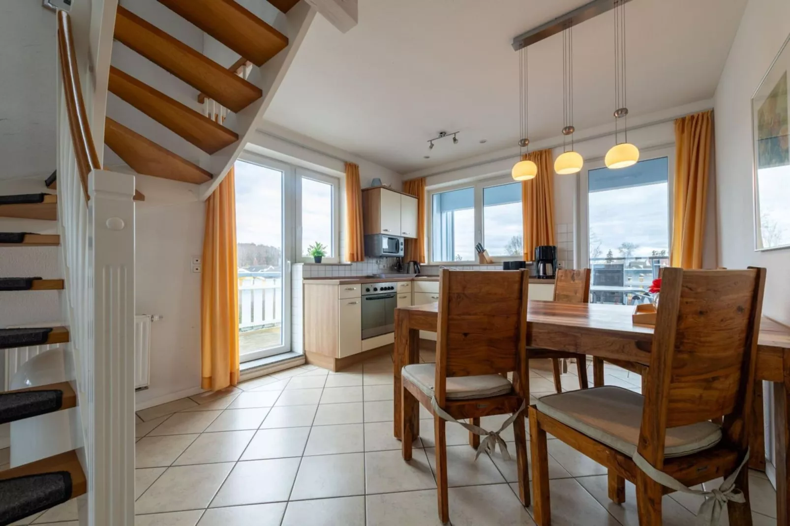 Kapitänsdeck 4 Pers 444-Dining room