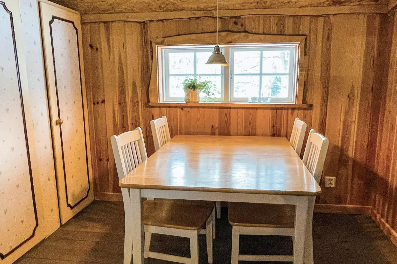 5 person holiday home in ÅSEDA-Indoor