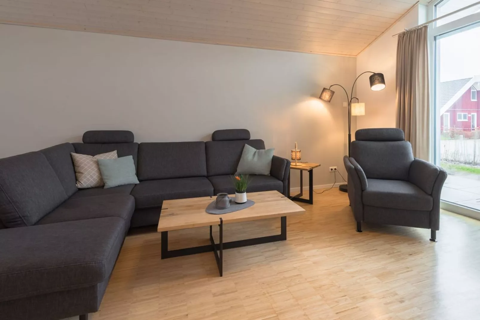 FH Seeschwalbe 330-Wohnzimmer