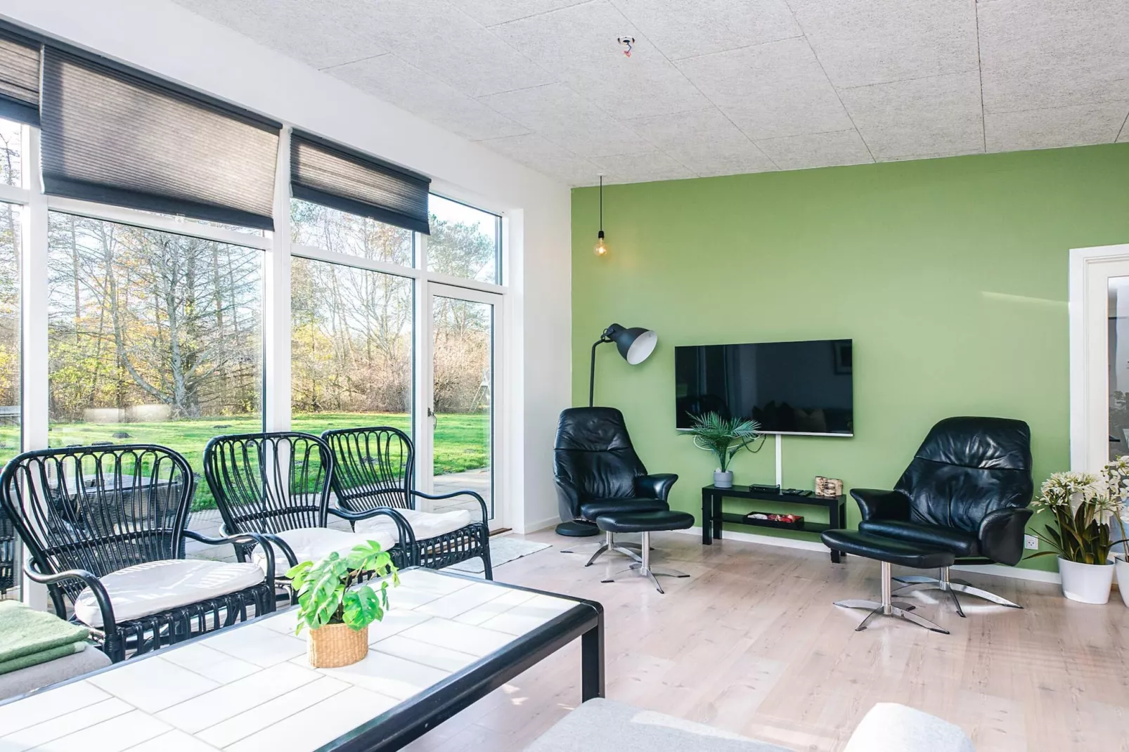 Summer house with wellness area-Indoor