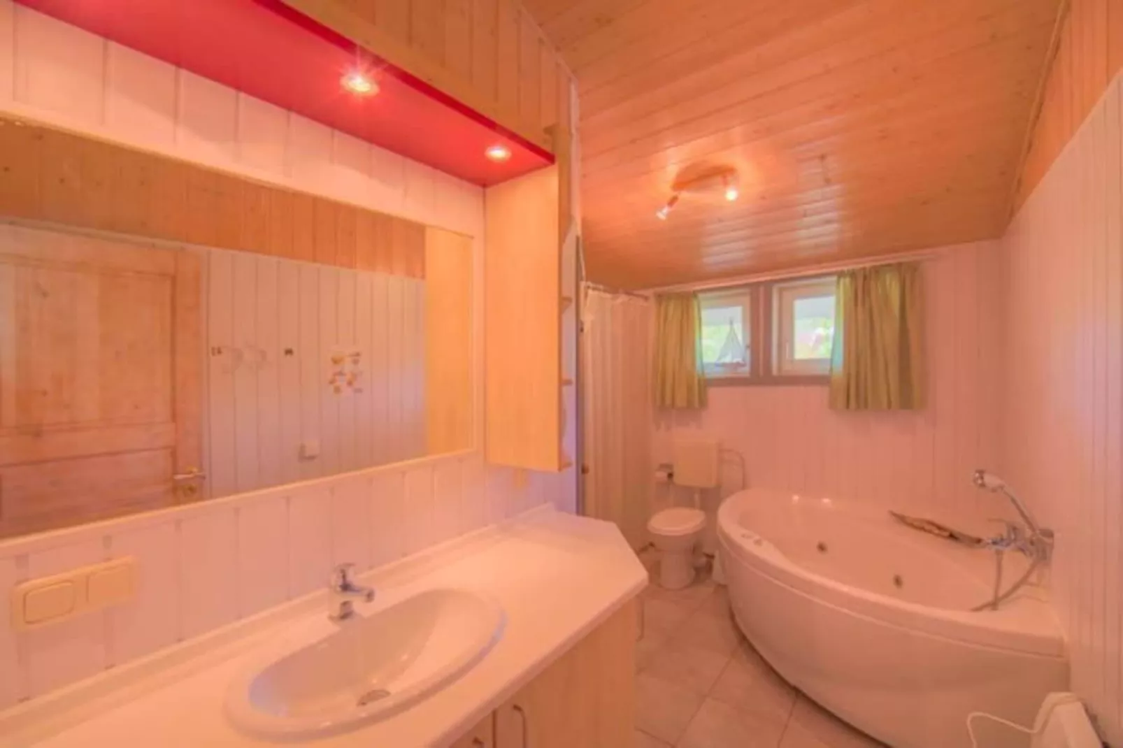 FH Seeschwalbe 222-Bathroom