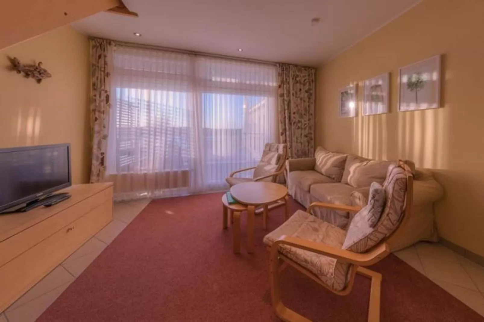 Eisvogel Classic 304-Living room