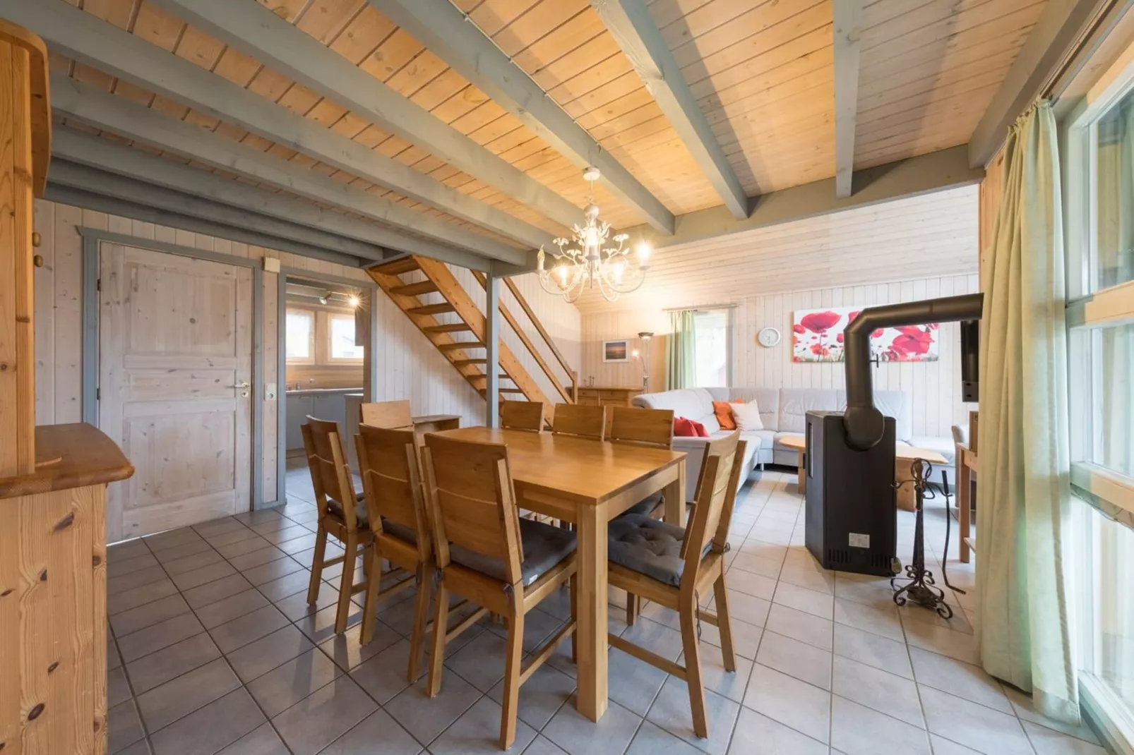 Kranich 243-Salle à manger