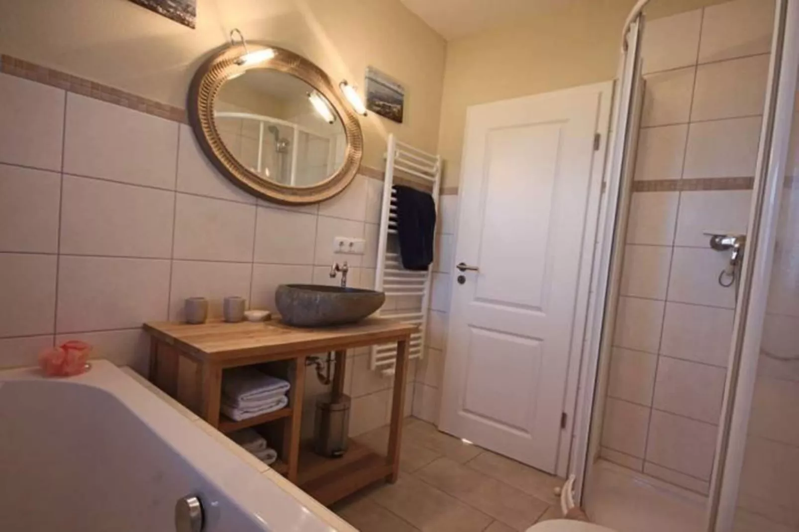 Kapitänsdeck 4 Pers 453-Badezimmer