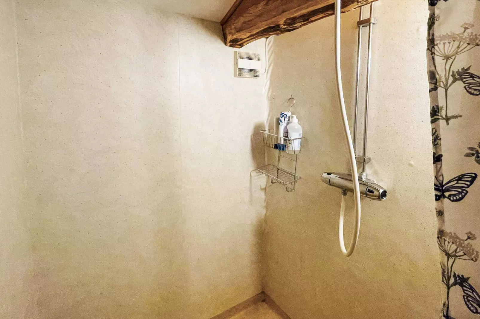 5 person holiday home in ÅSEDA-Indoor