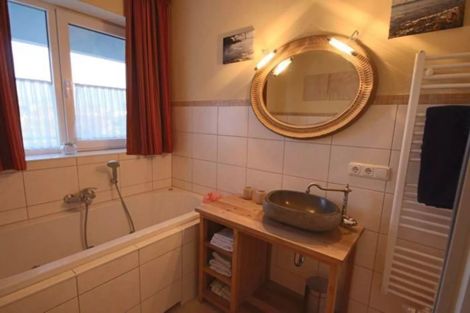 Kapitänsdeck 4 Pers 453-Badezimmer