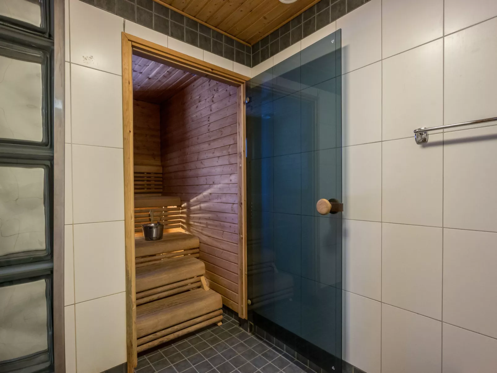 Poronpurema a-Dedans