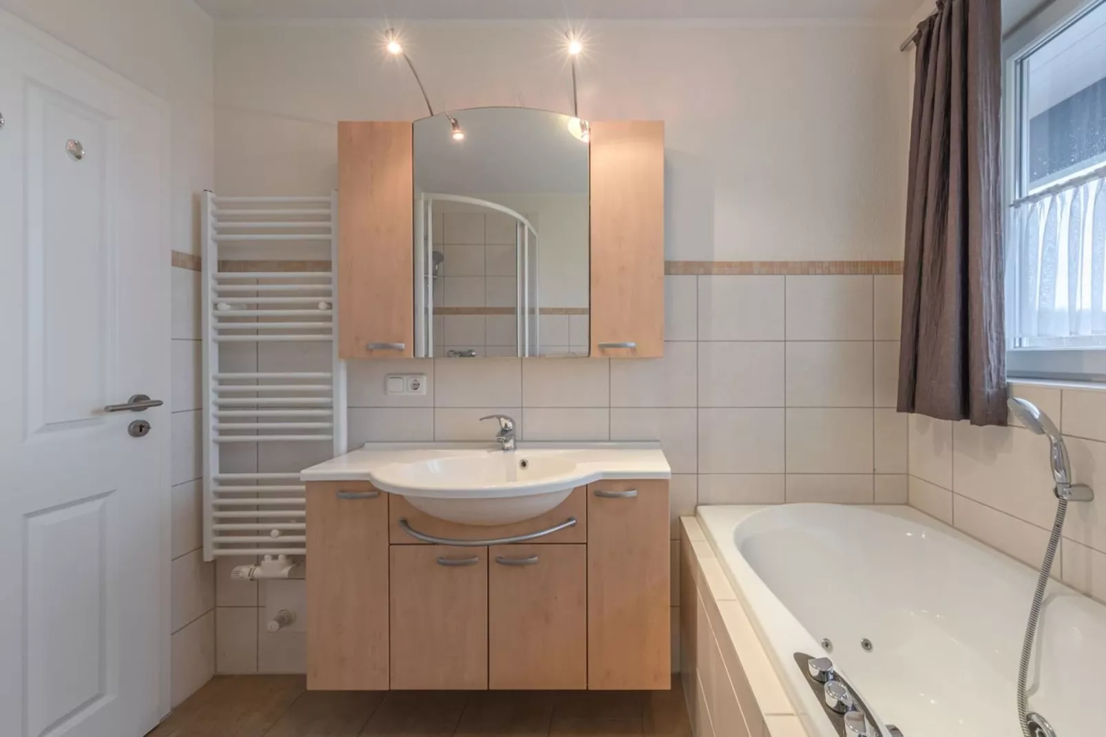 Kapitänsdeck 6 Pers 526-Salle de bain