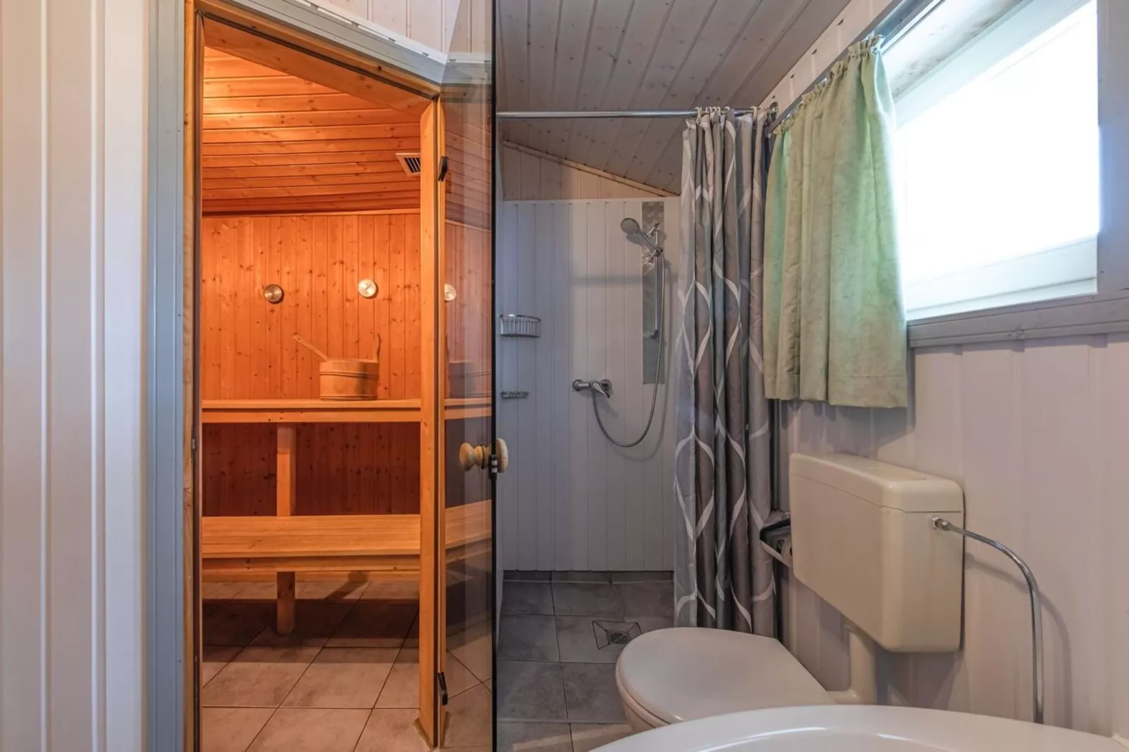 FH Seeschwalbe 230-Salle de bain