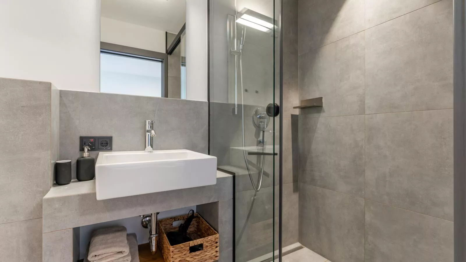 Leni Top 2-Badezimmer