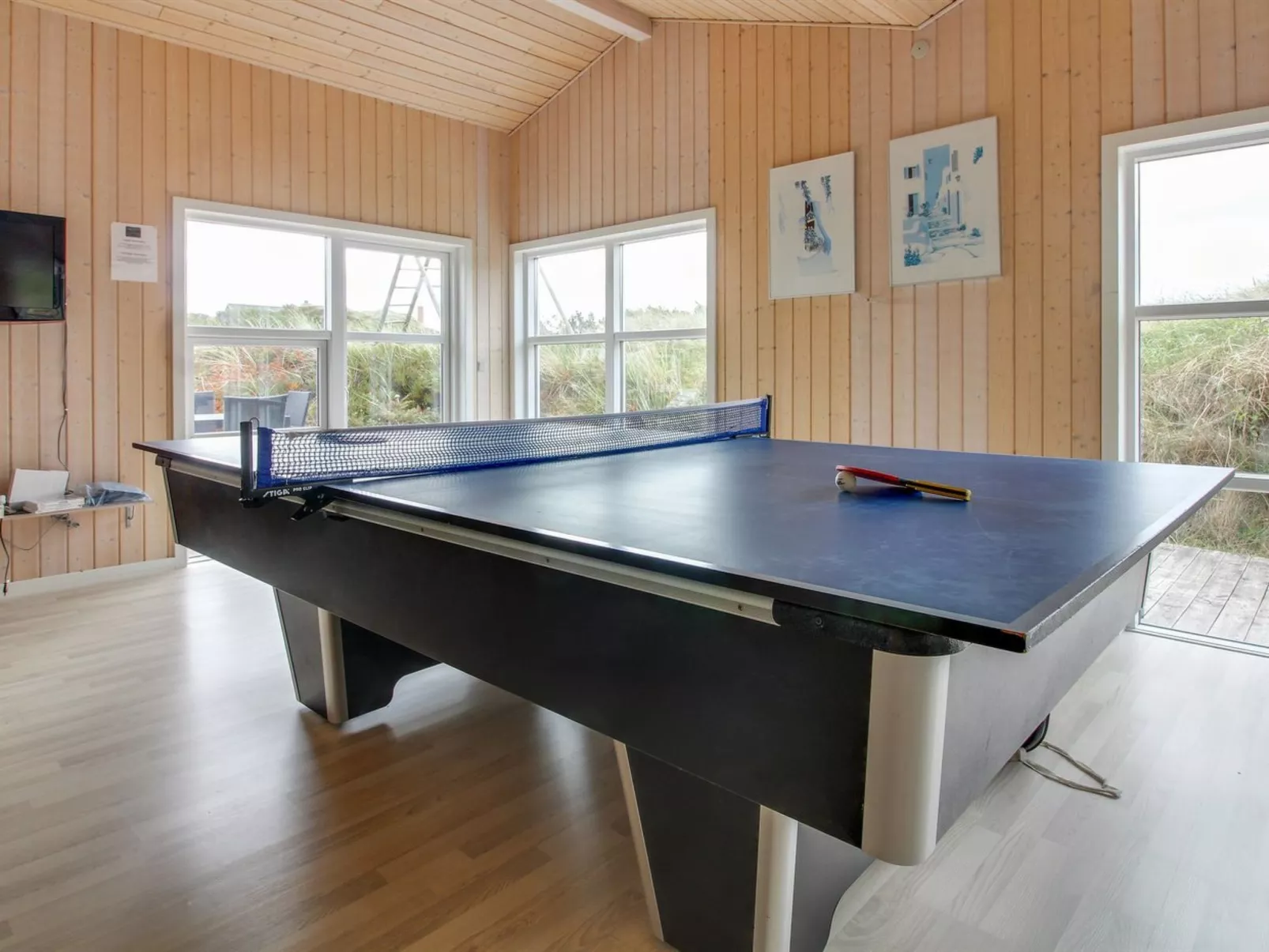 "Ottar" - 400m from the sea-Inside