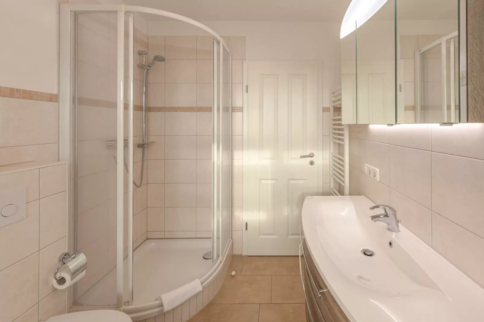 Kapitänsdeck 6 Pers 534-Bathroom