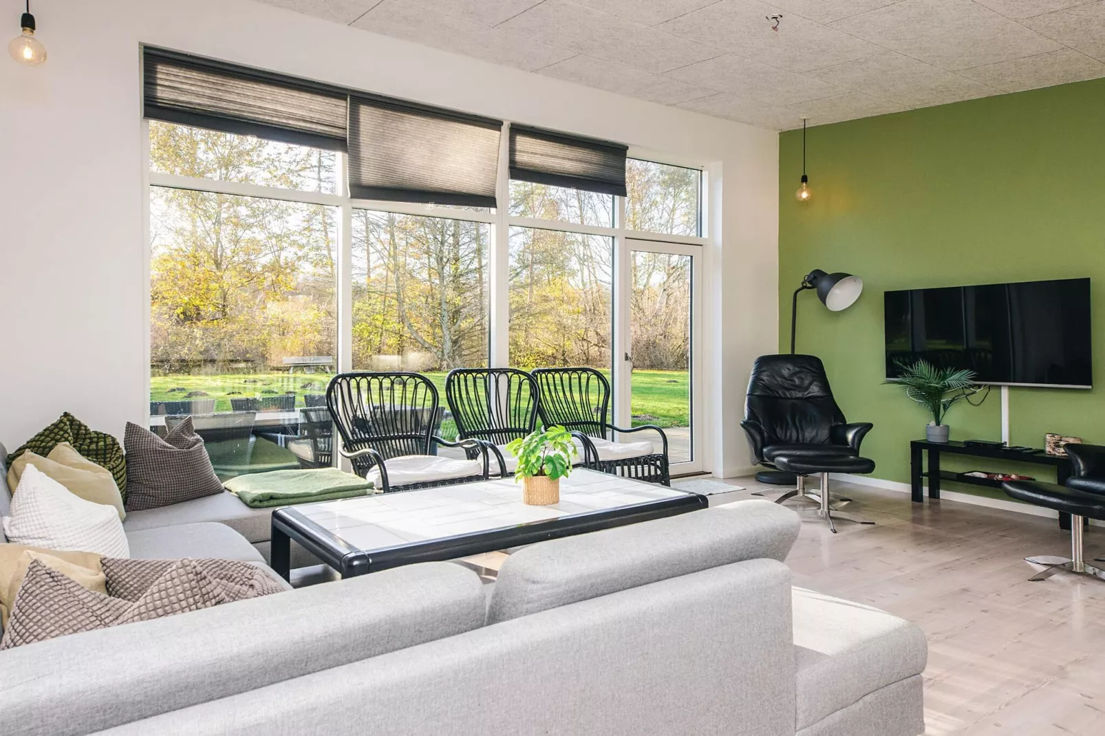 Summer house with wellness area-Indoor