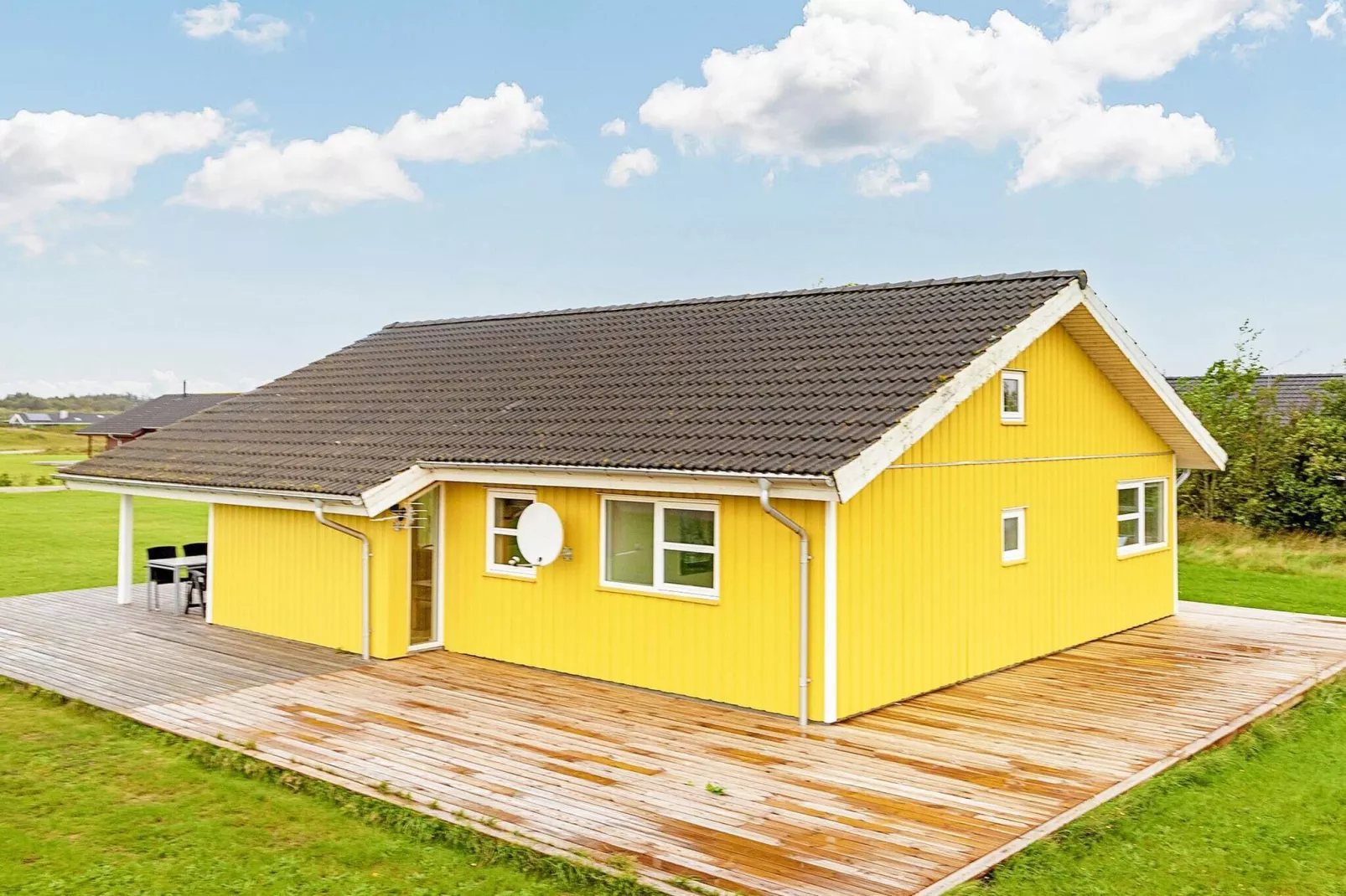 10 person holiday home in Brovst-By Traum-View
