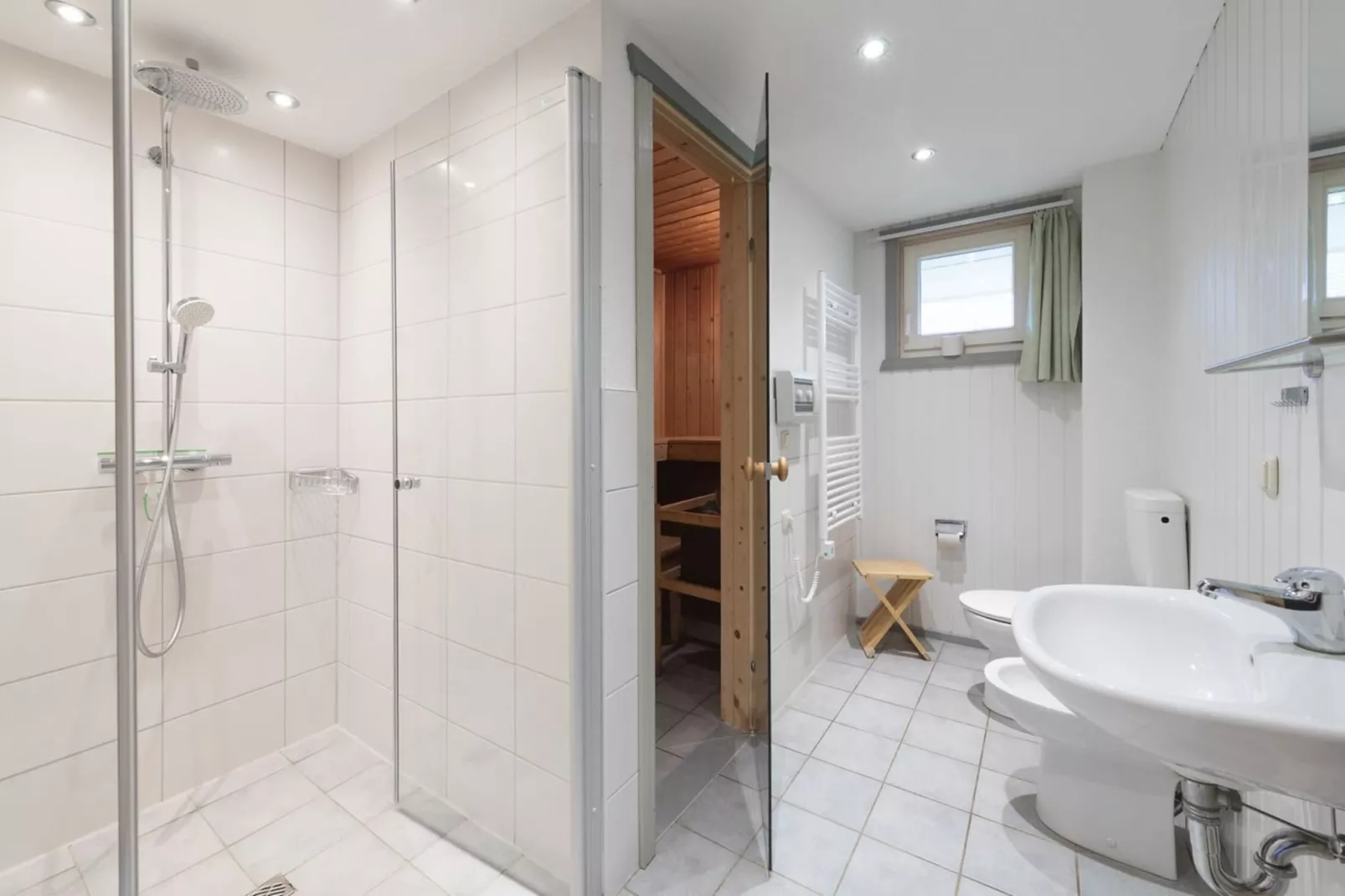 Kranich 243-Salle de bain