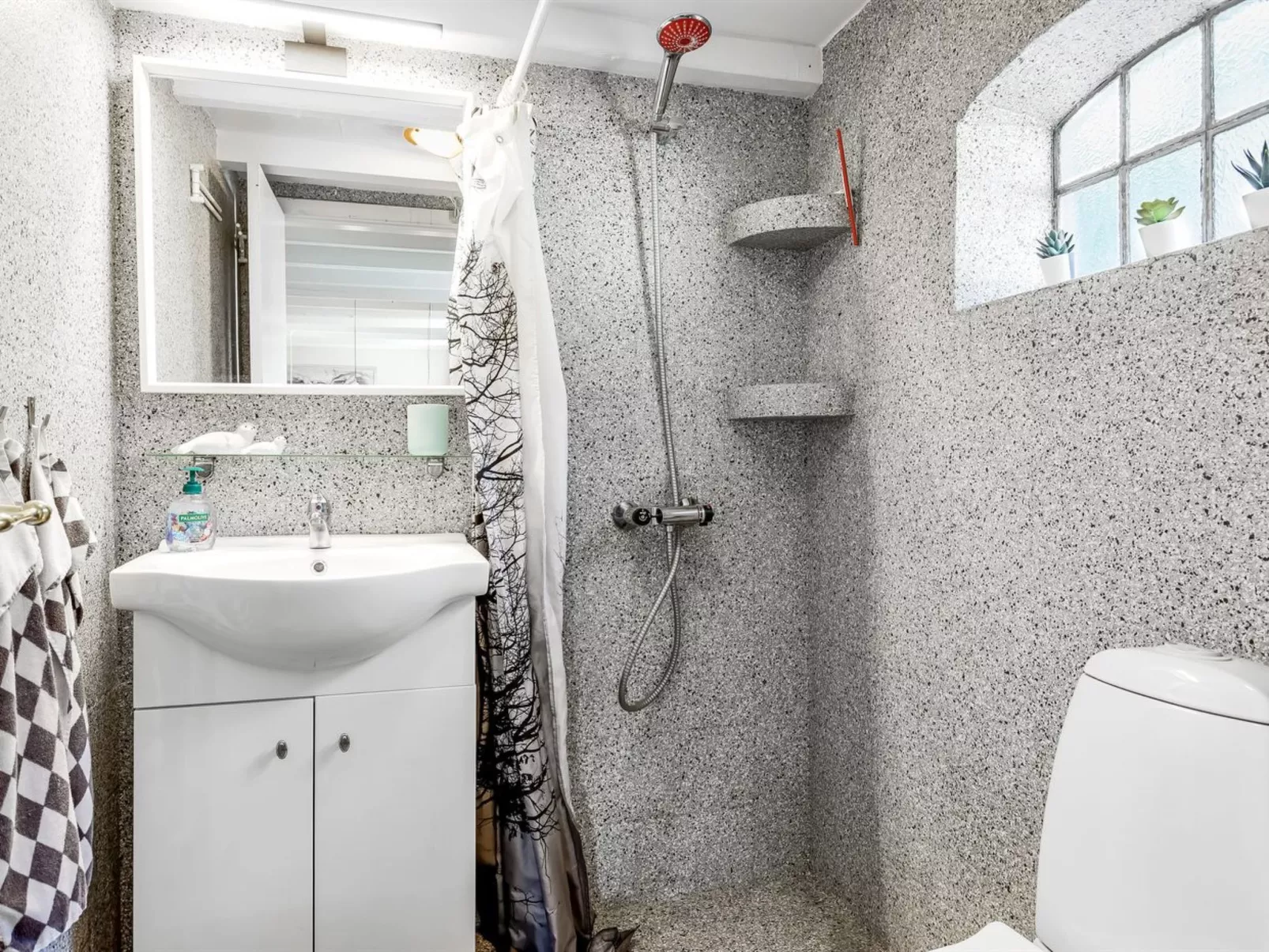 "Veronica" - 700m from the sea