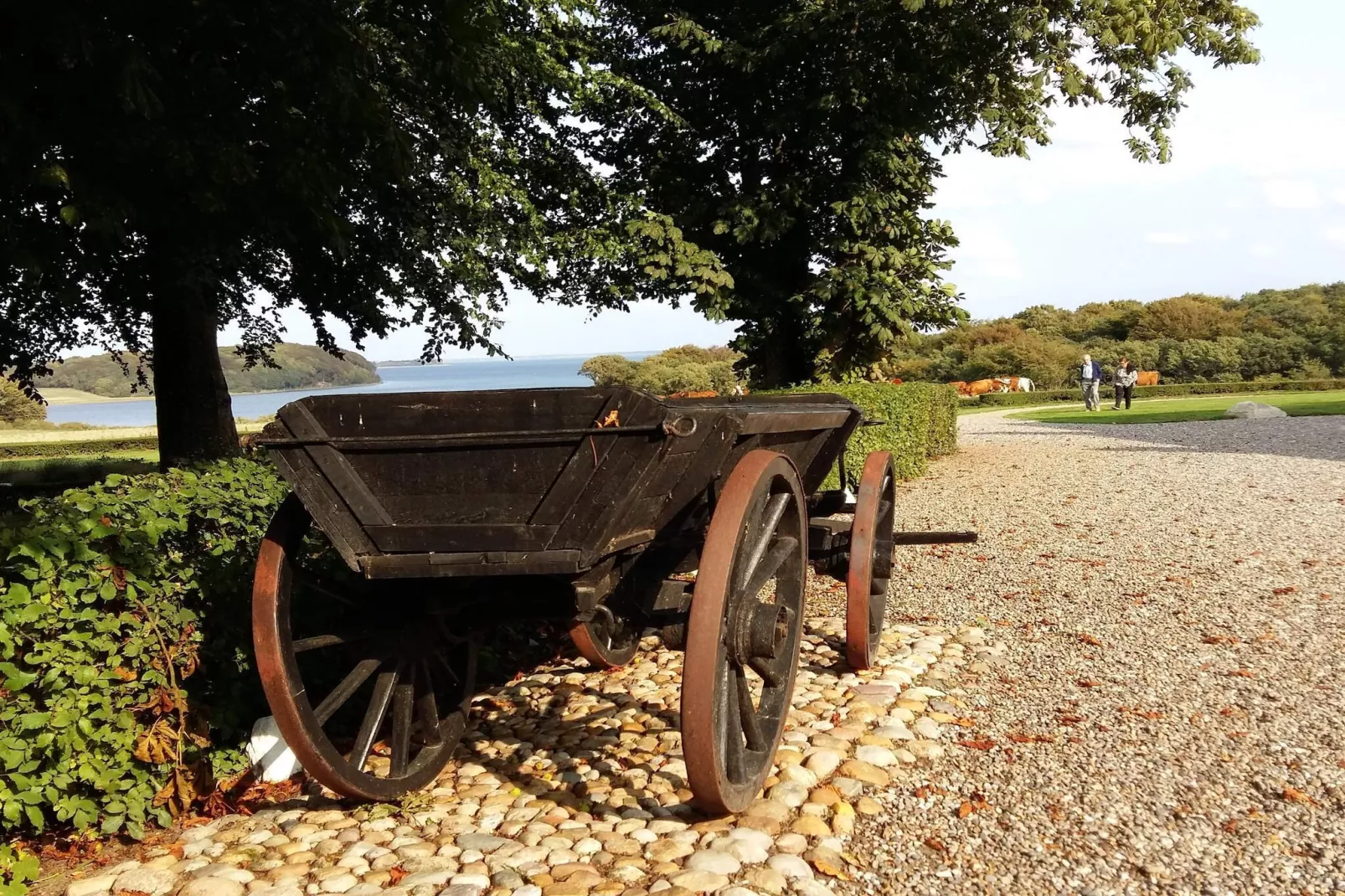 6 person holiday home in Roslev