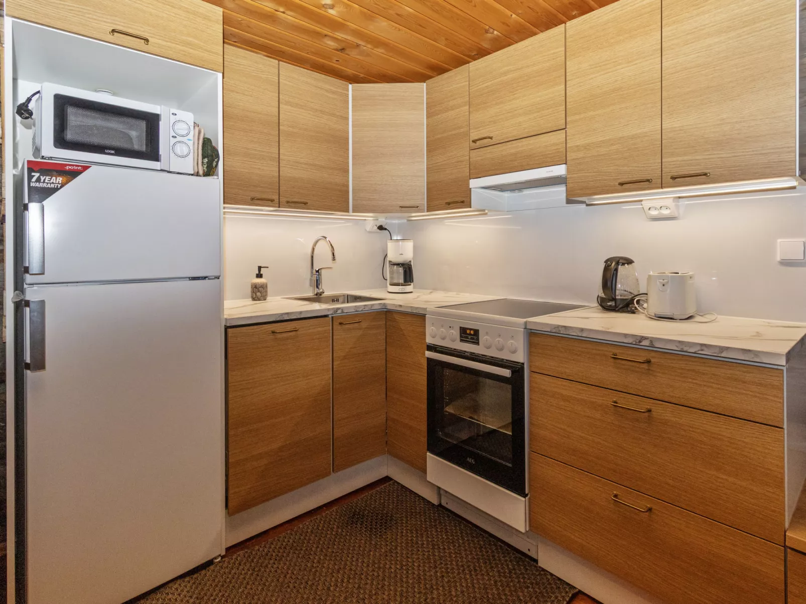 Sallanhelmi c1-Inside