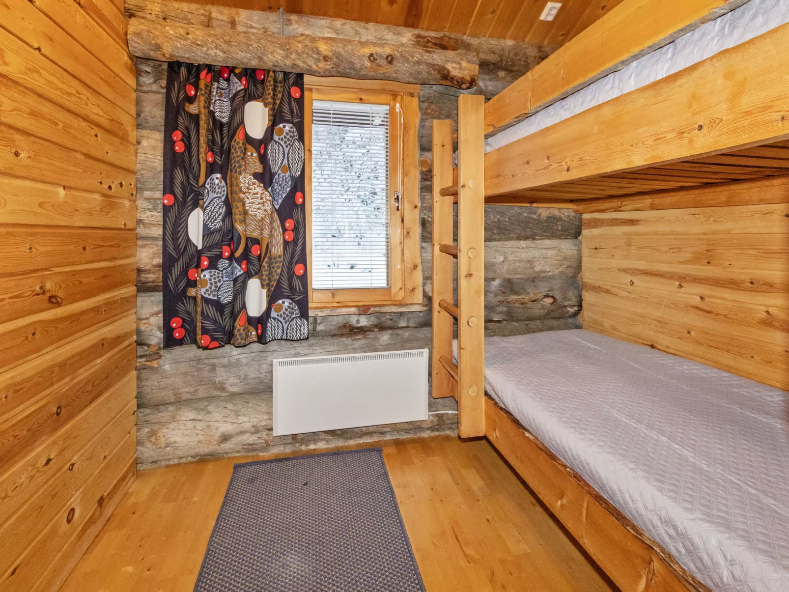 Sallanhelmi c1-Inside