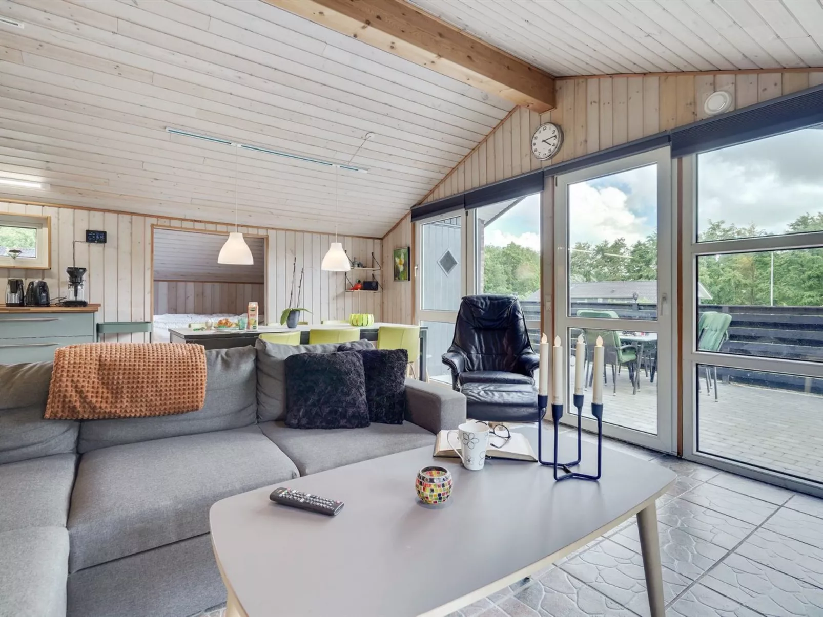 "Alois" - 31km from the sea-Drinnen