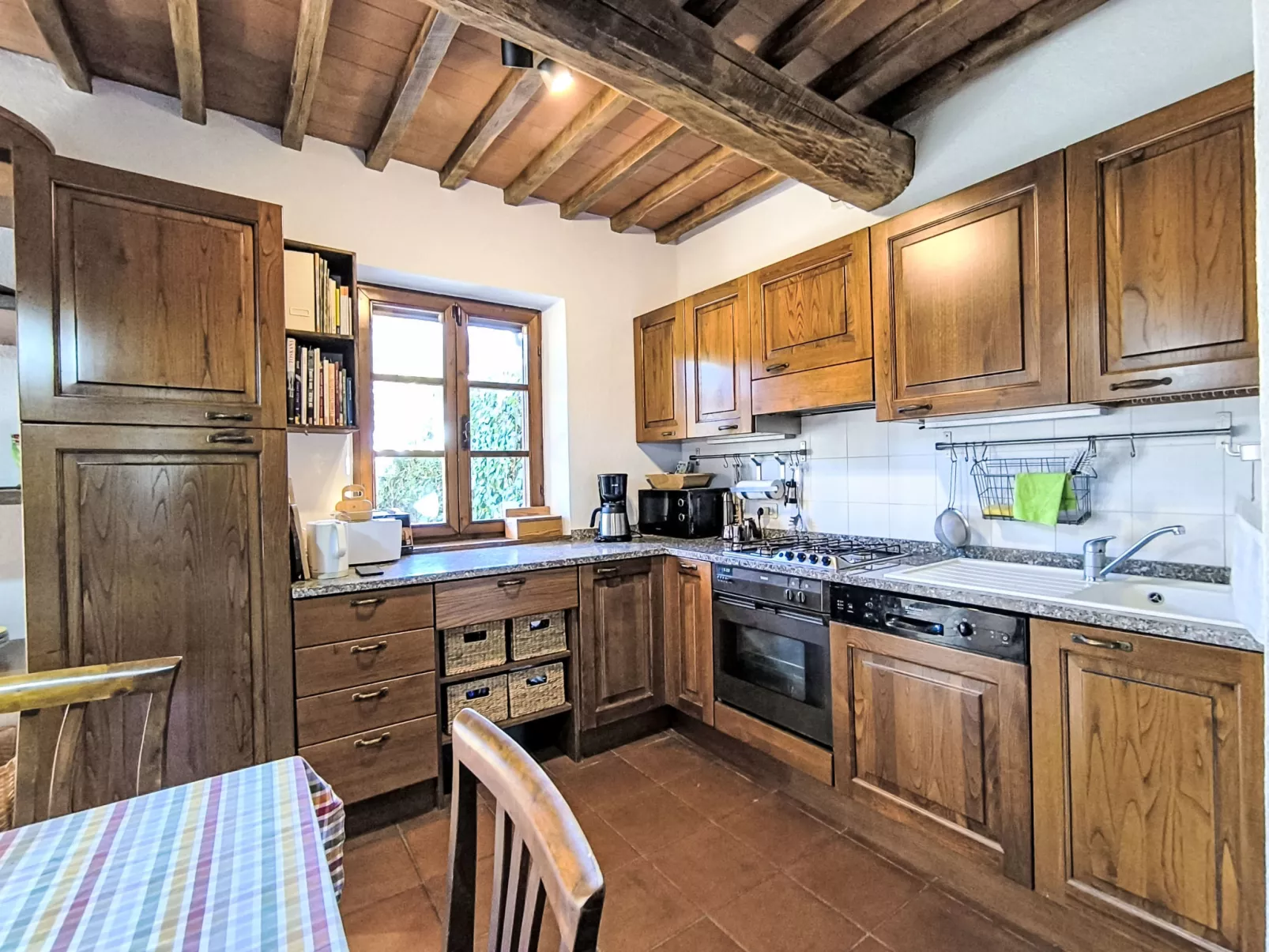 Steffi's House-Dedans