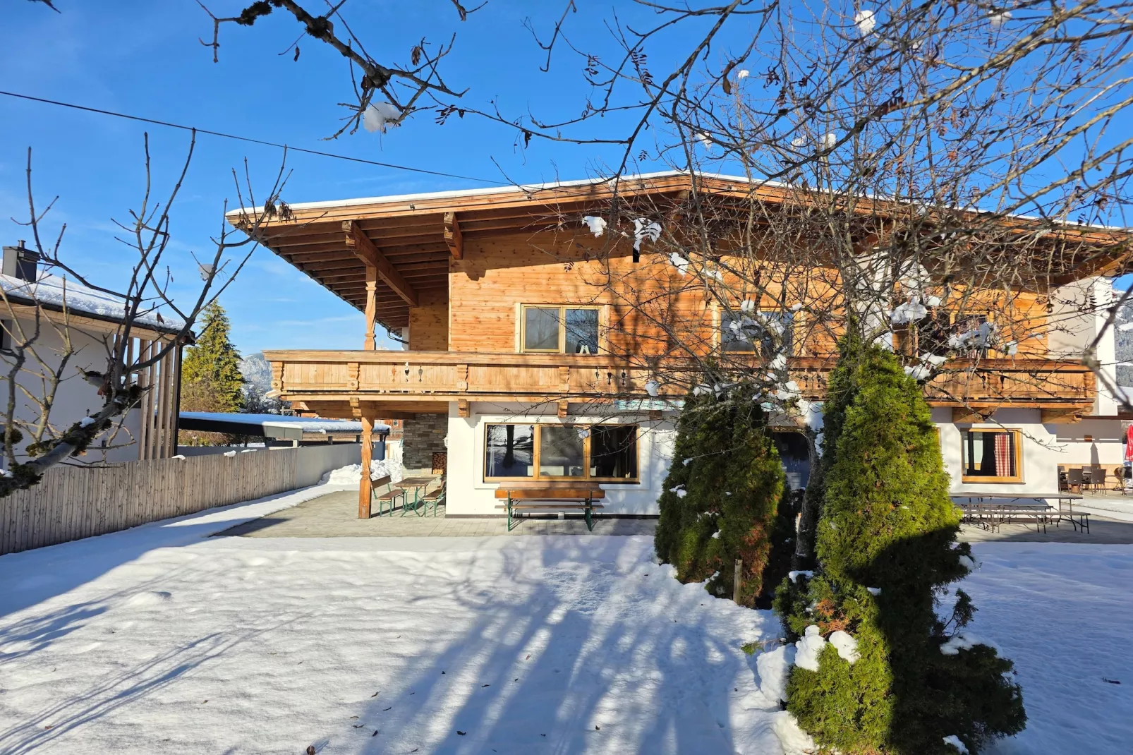 Apartment Schlögl-Exterior in winter