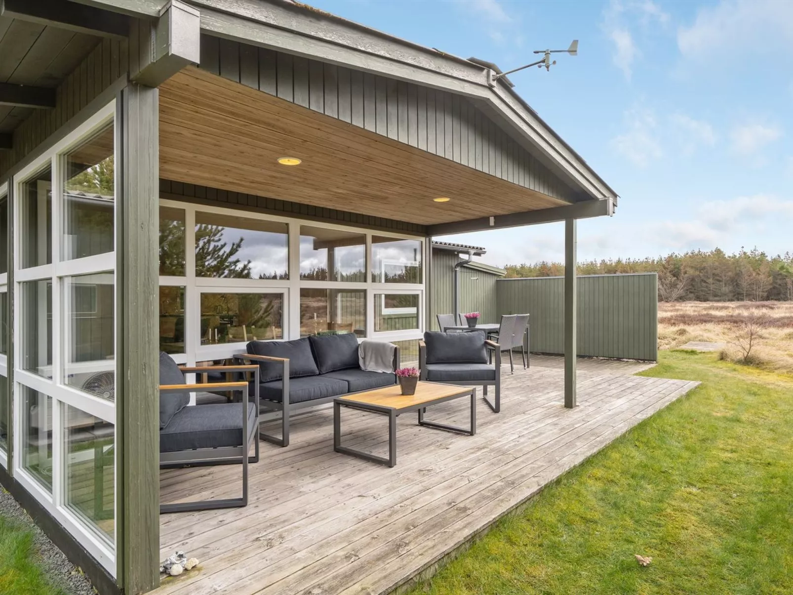 "Asmir" - 1.1km from the sea-Outside