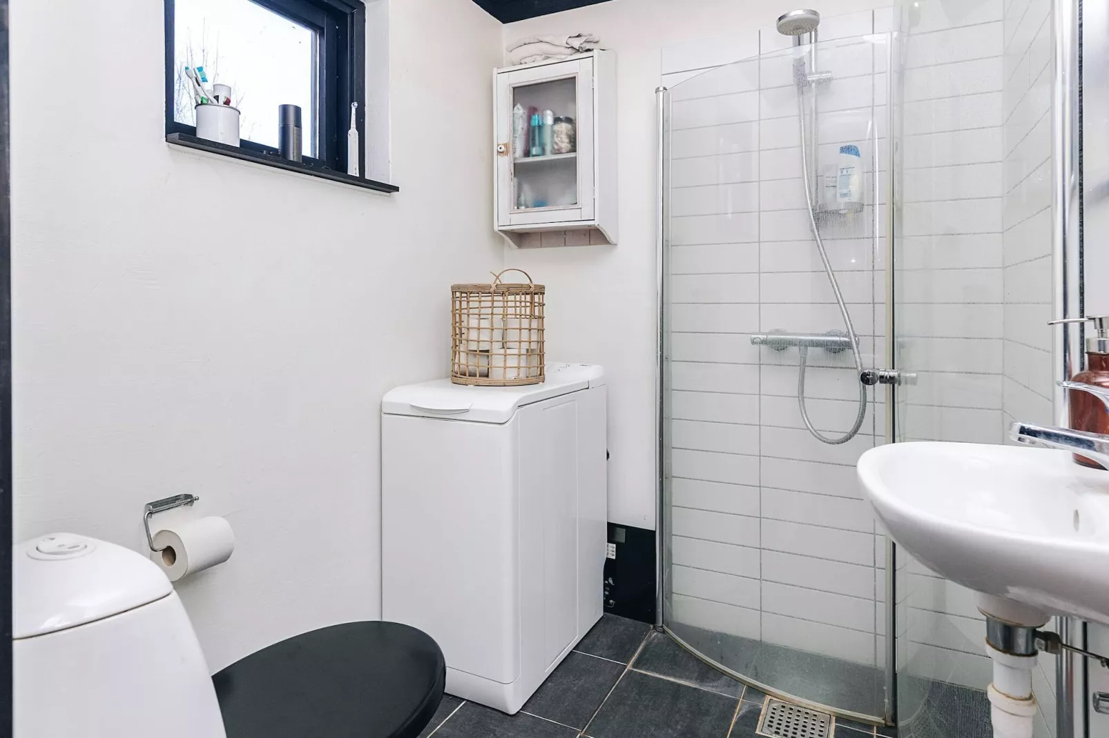 5 person holiday home in Gilleleje - Indoor