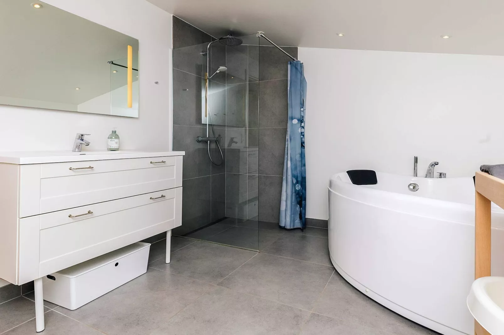 Luxurioses Refugium in Lokken -- By Traum Ferienwohnungen-Innenbereich