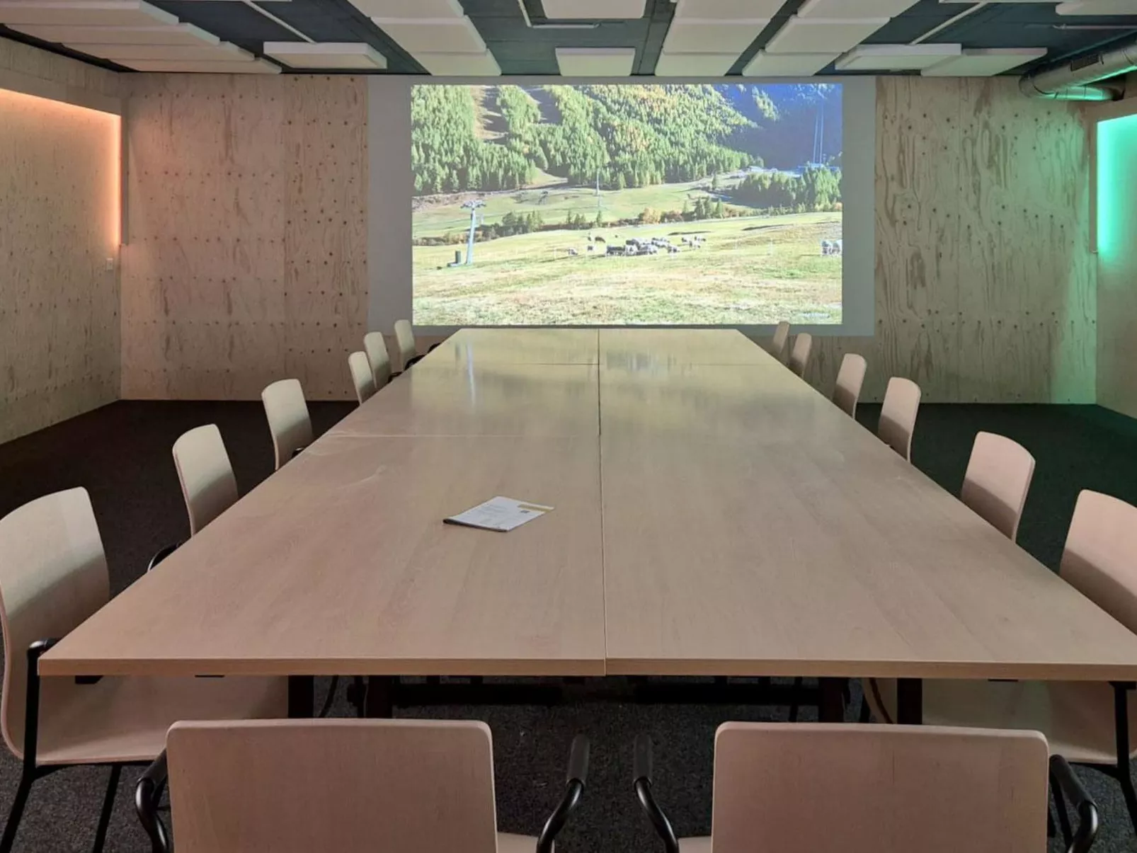 Montela Pavillon - Holiday Stay-Dedans