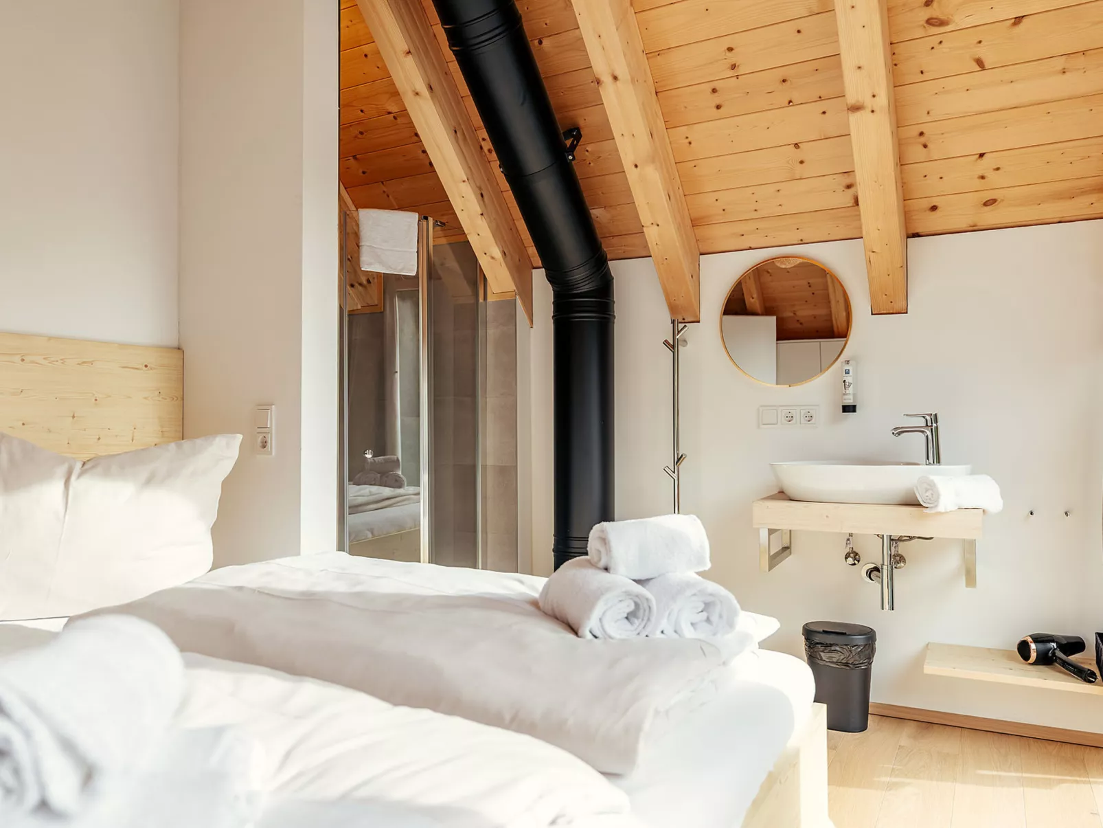 Chalet Nr. 1 mit 2 Schlafzimmern und Sauna-Dedans