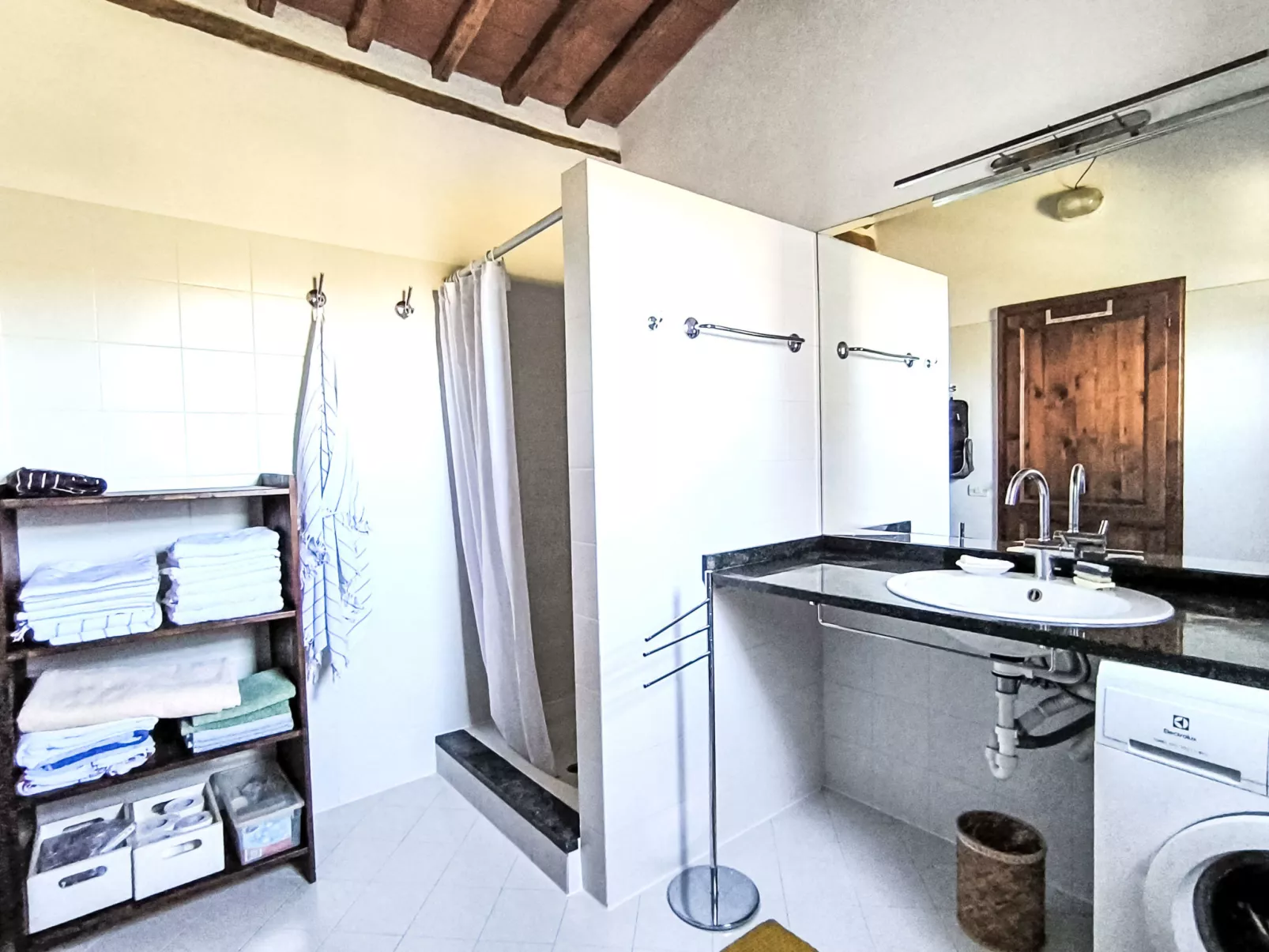 Steffi's House-Dedans