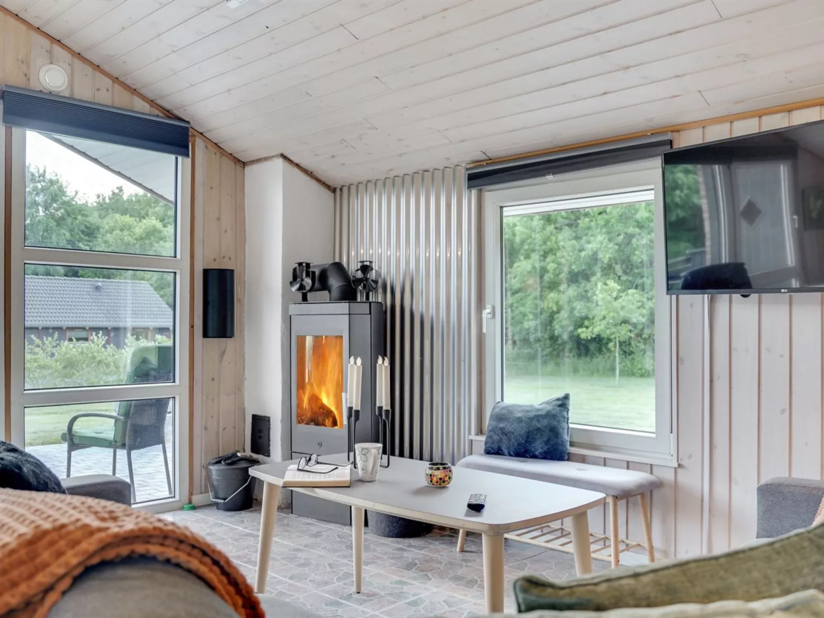 "Alois" - 31km from the sea-Drinnen