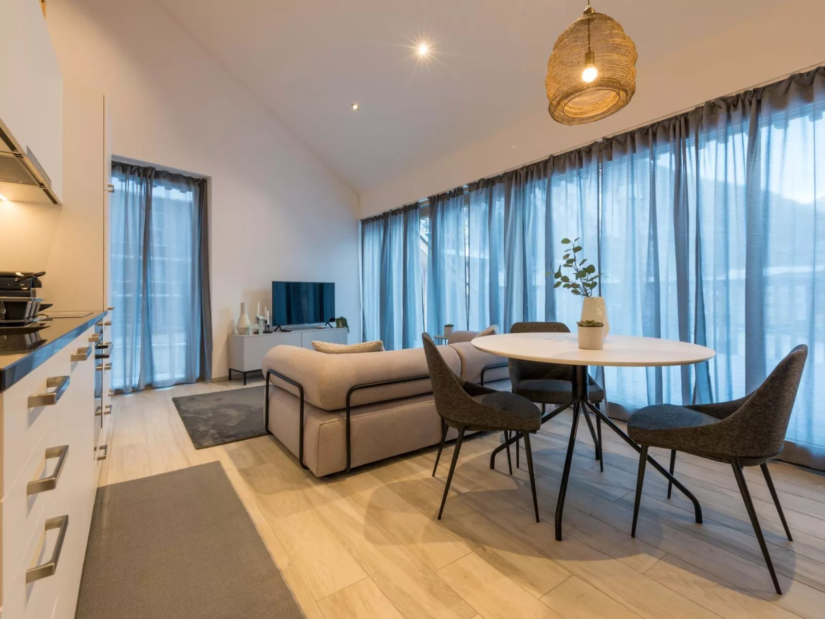 Montela Pavillon - Holiday Stay-Dedans