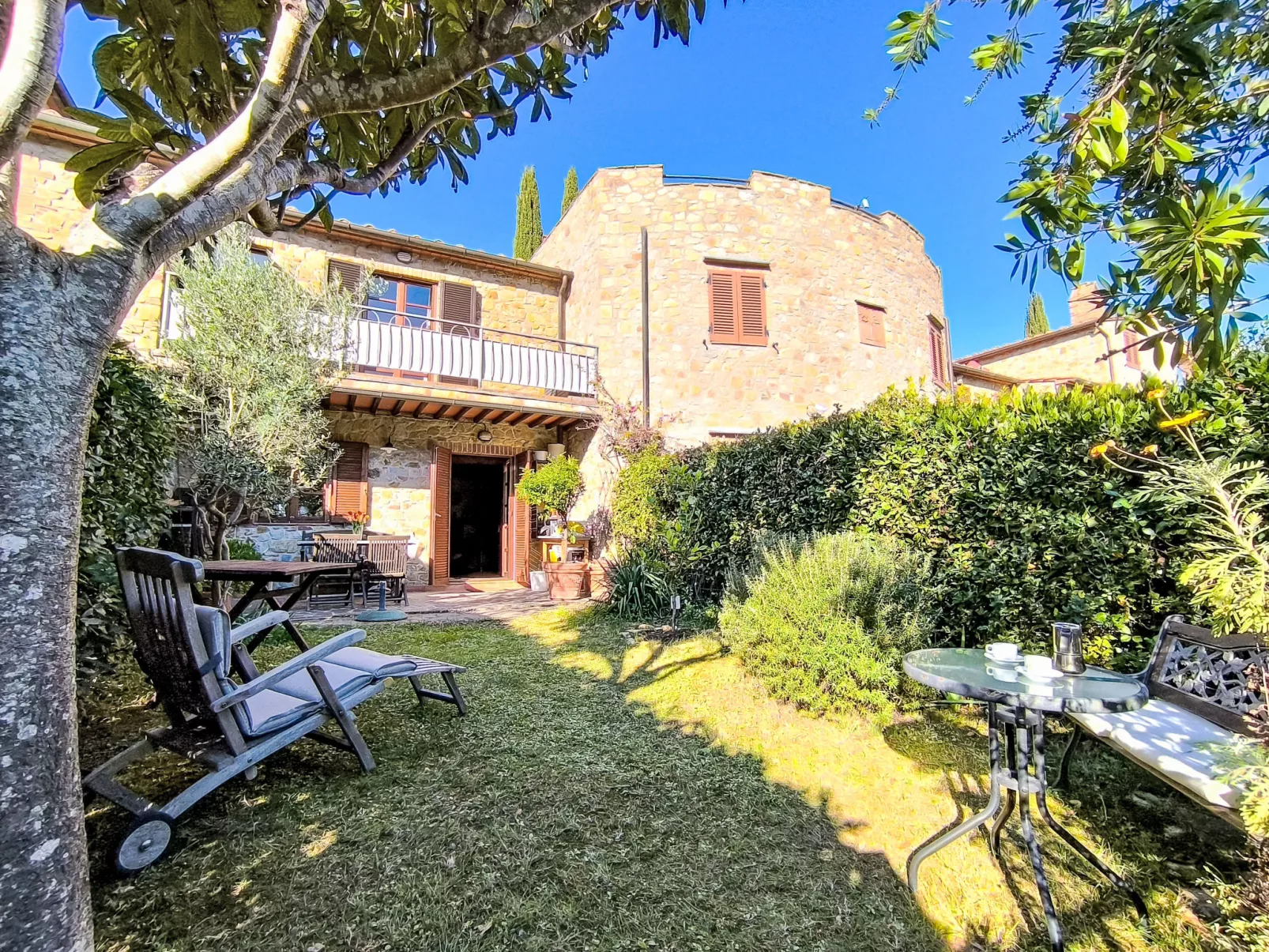 Steffi's House-Dehors