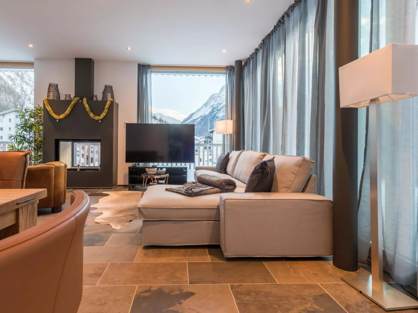 Montela Pavillon - Holiday Stay-Dedans