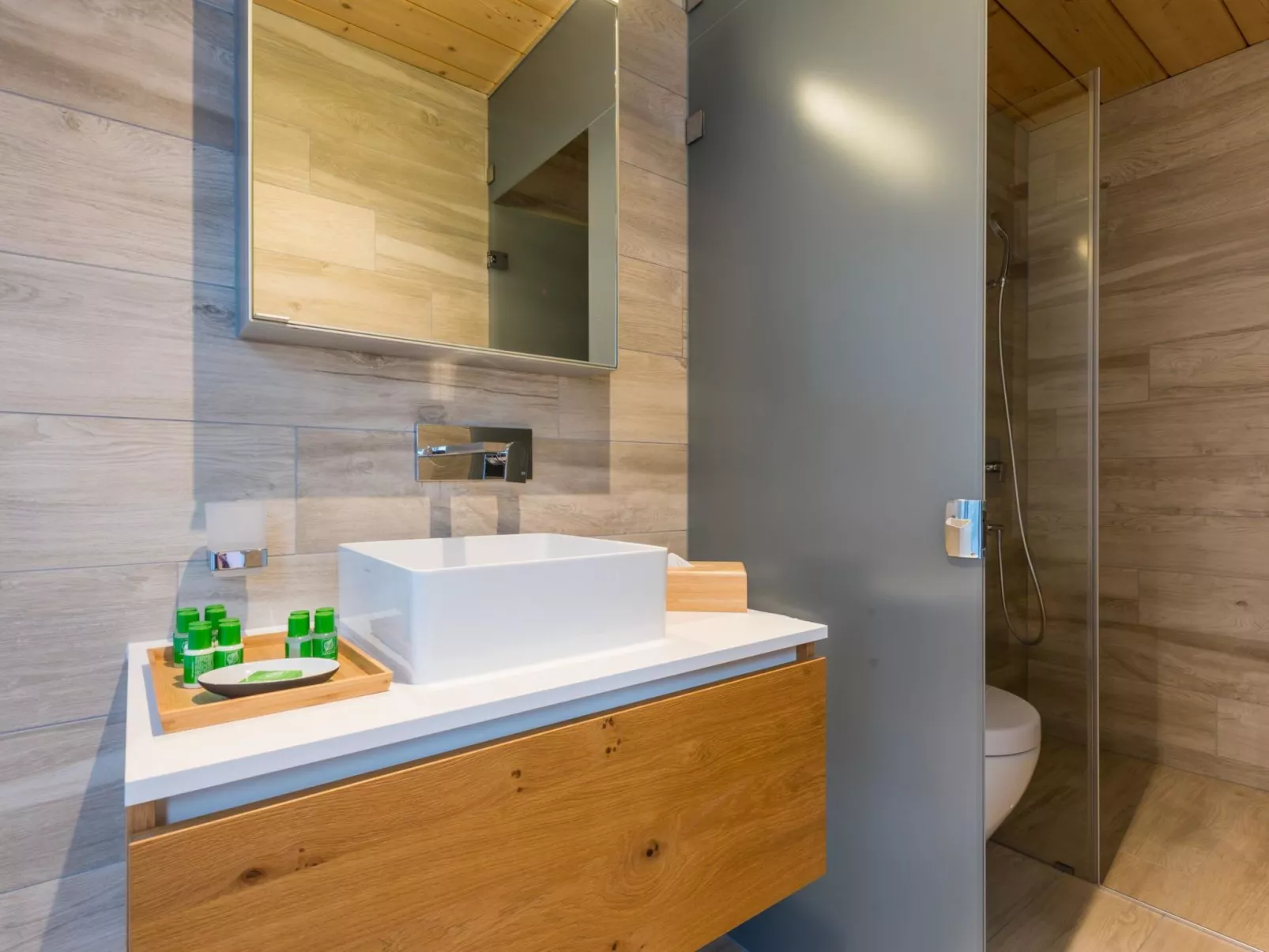 Montela Pavillon - Holiday Stay-Dedans