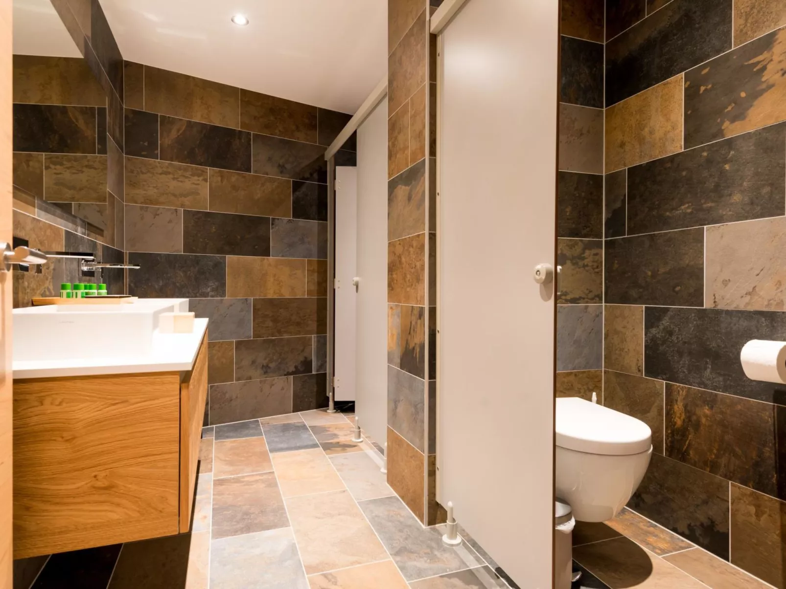 Montela Pavillon - Holiday Stay-Dedans