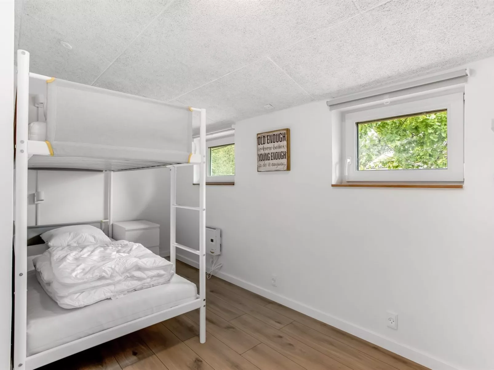 "Dorothea" -  from the sea-Dedans