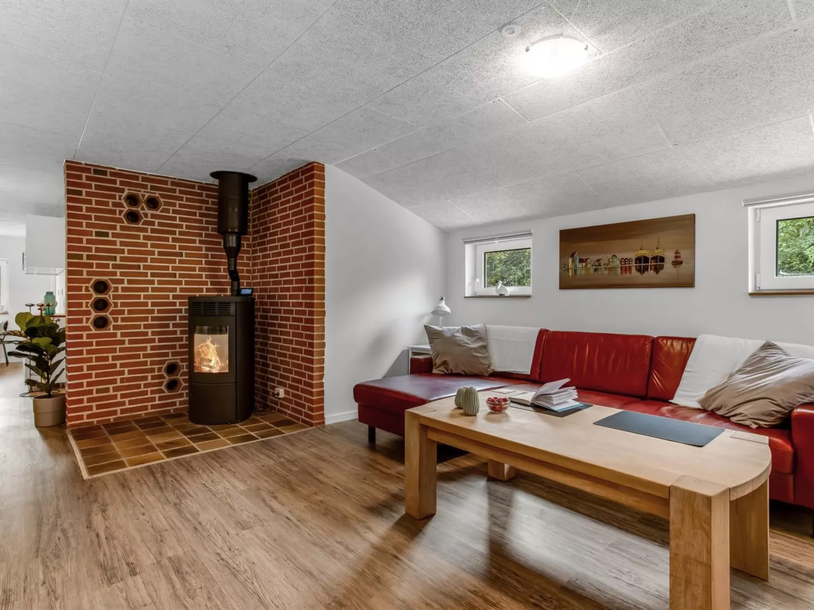 "Dorothea" -  from the sea-Dedans