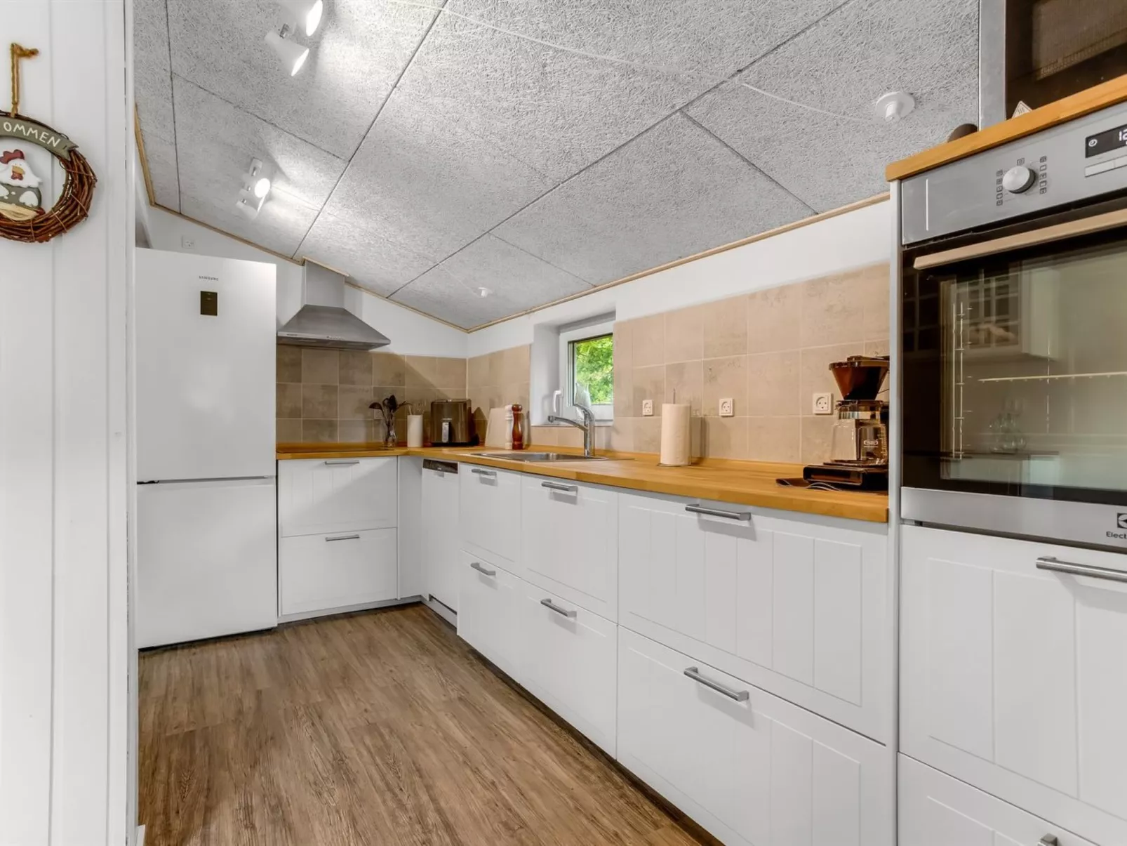 "Dorothea" -  from the sea-Dedans