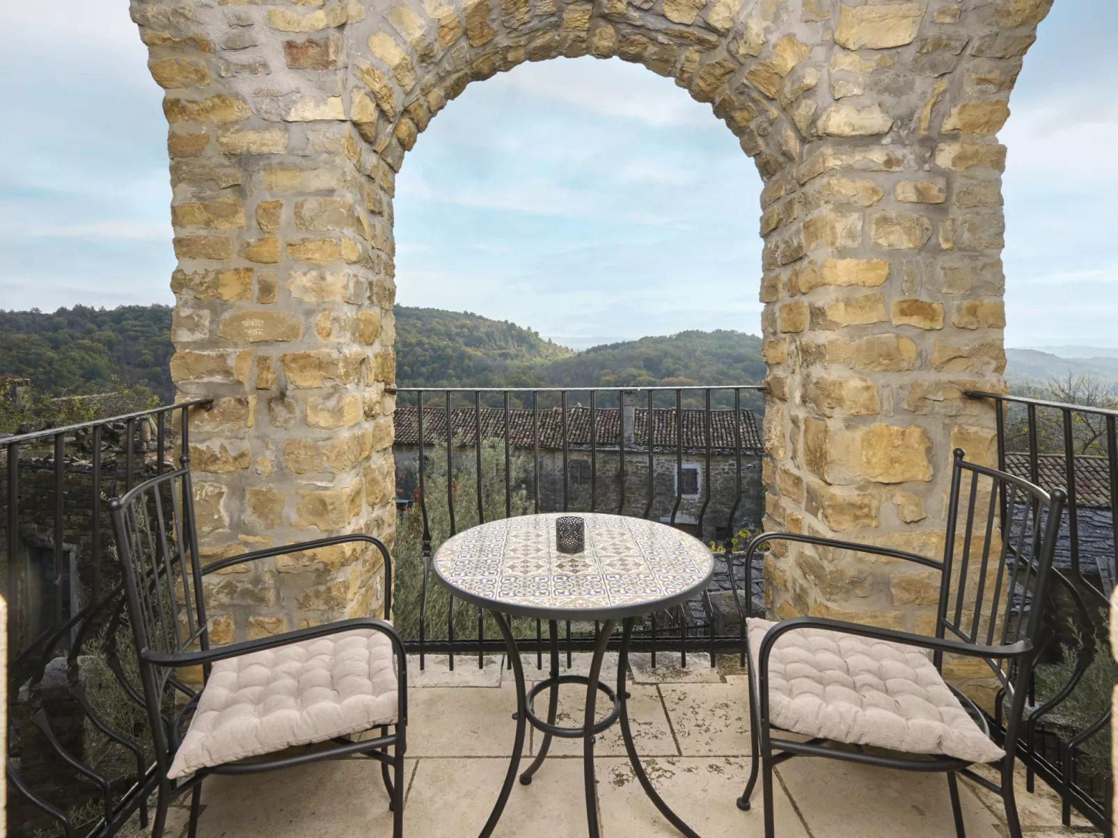 Stanzia Butori-Draußen