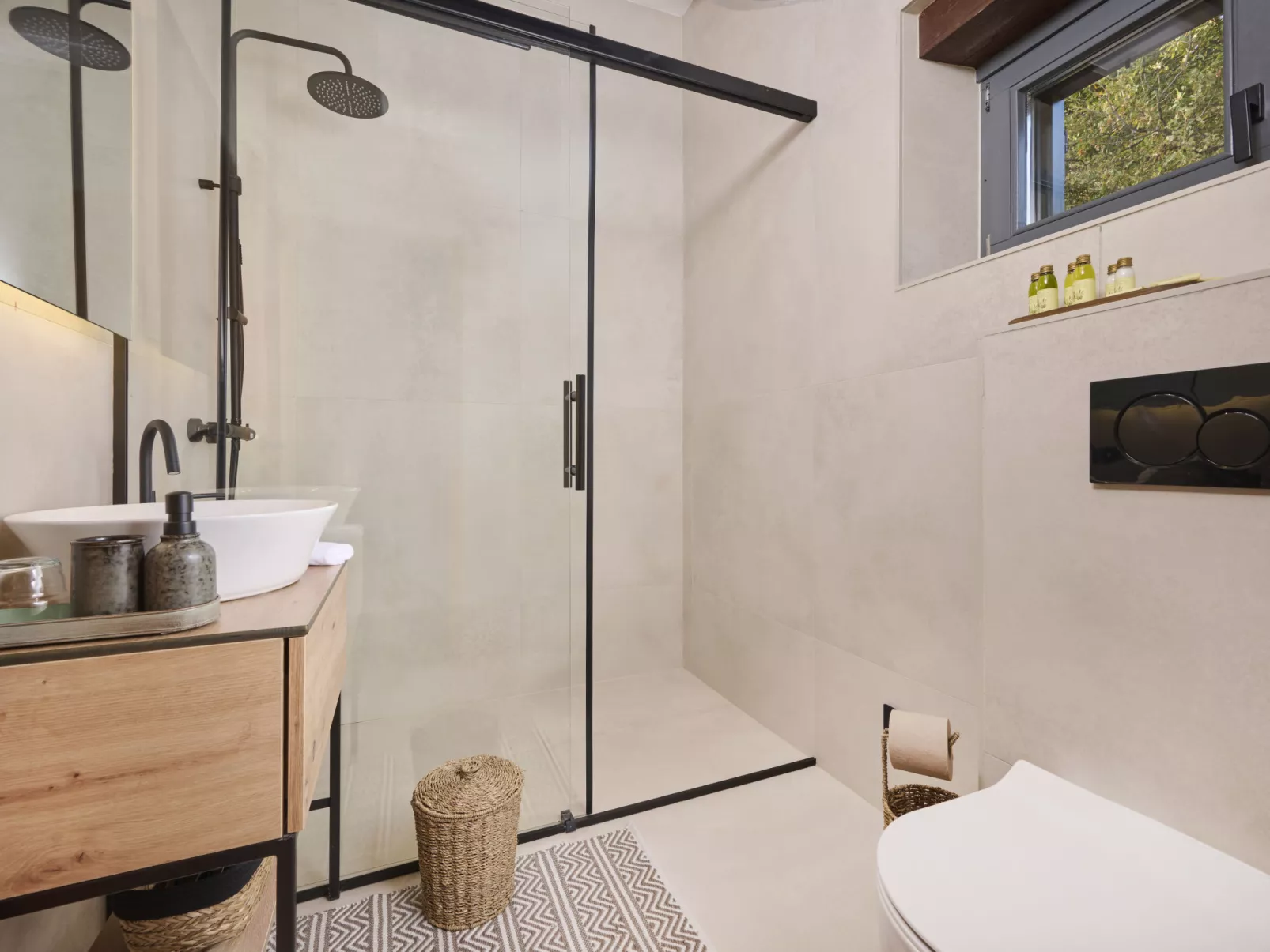 Stanzia Butori-Drinnen