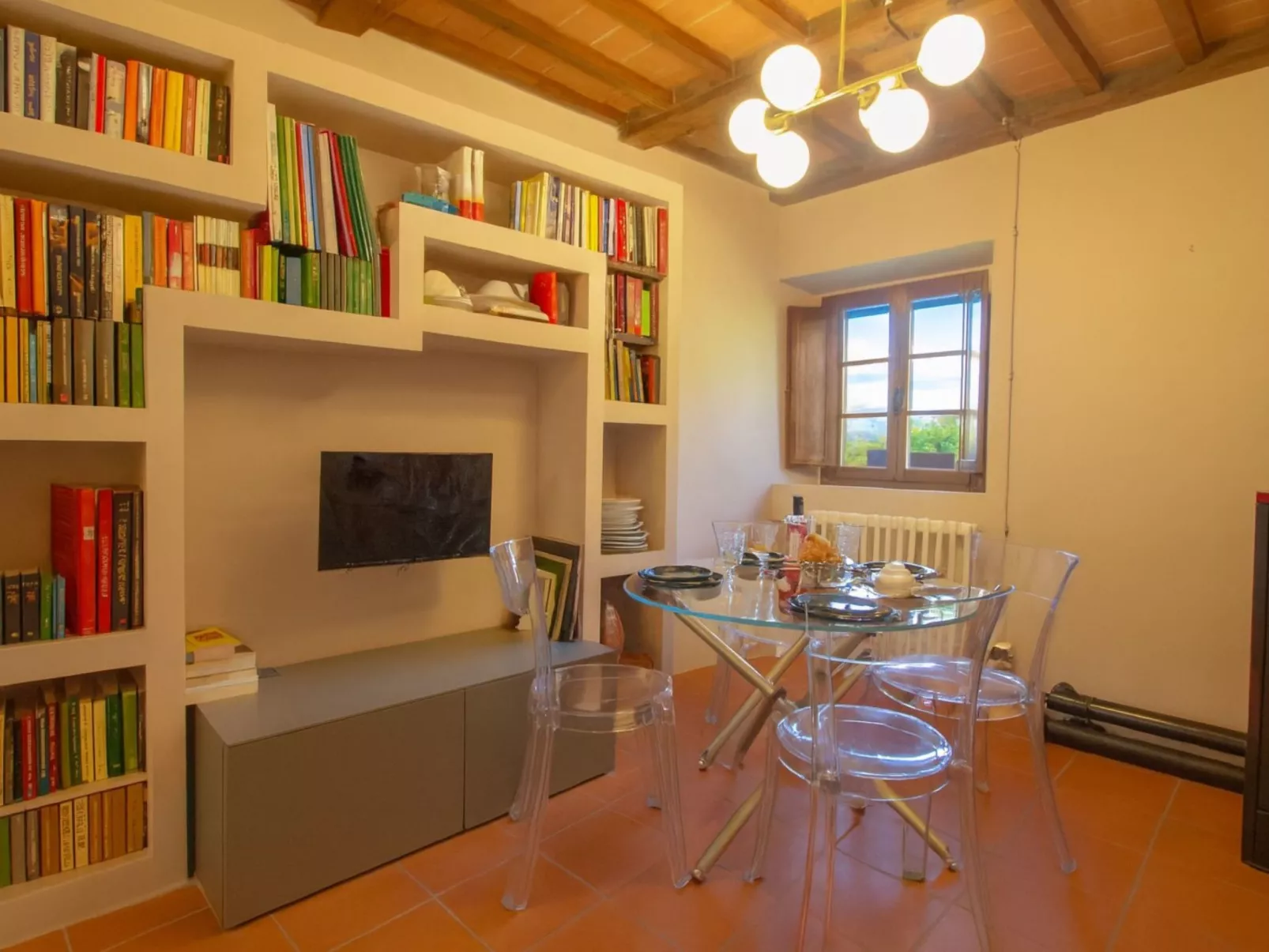 Il Frassino del Borgo di Ghiora-Inside