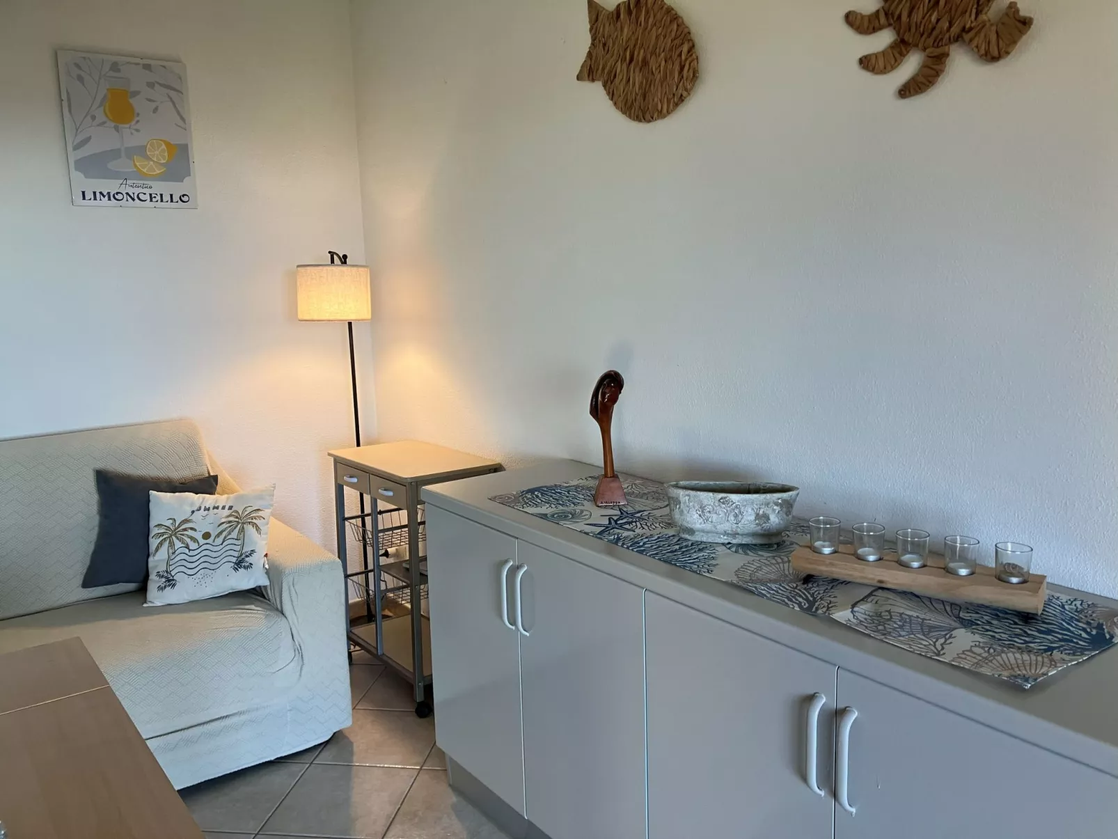 Porto Corallo-Dedans